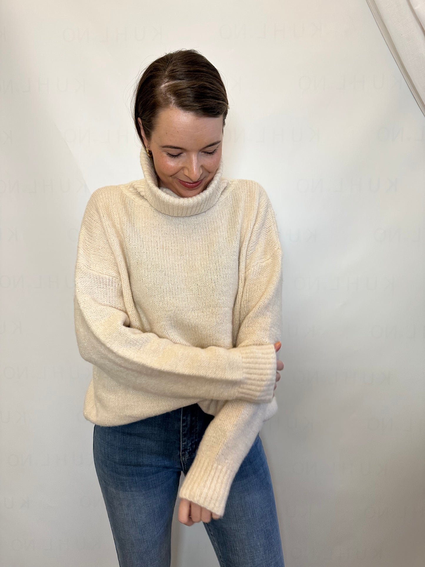 Oversized ull og mohair genser med høy hals